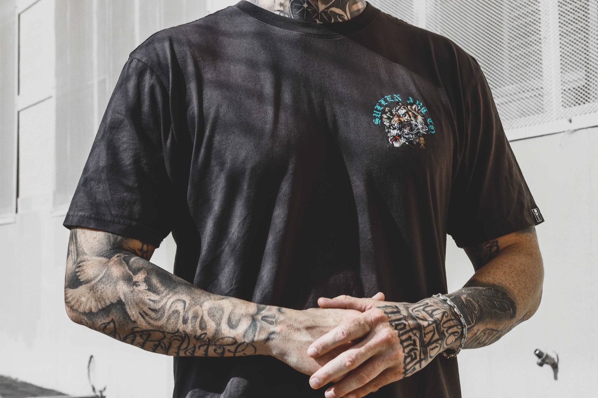 TIGER BADGE PREMIUM TEE