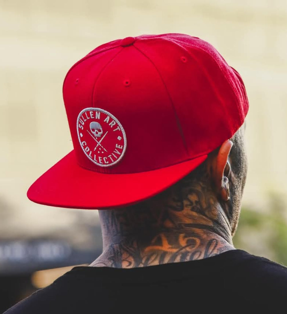 HALLMARK RED SNAPBACK